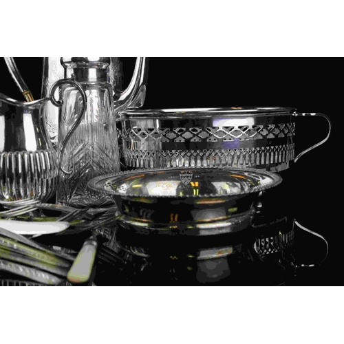 67 - A box of mixed silver plated items to include a coffee pot, cream jug, sugar shaker and a quantity o... 