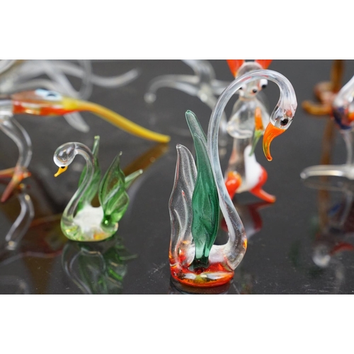 376 - A quantity of vintage Murano glass animals to include birds and butterflies.