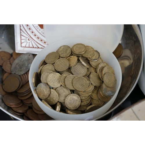 382 - A group of mixed collectables to include pre-decimal British coins and a Minton wall tile.