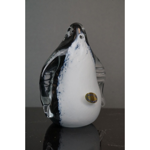 381 - A collection of glass Penguin figures to include Wedgewood and Murano examples.