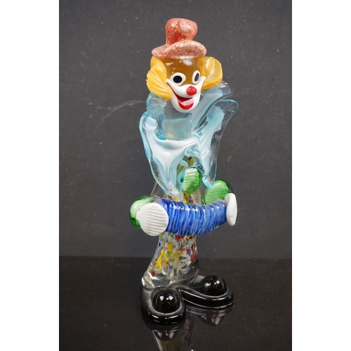 463 - A Murano glass clown figure together with a Murano pink glass dove.