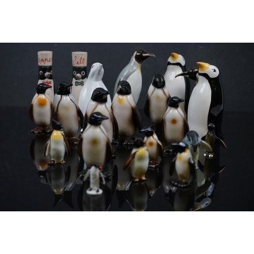 475 - A collection of ceramic Penguins to include Carlton Ware, Goebel and Coalport examples.