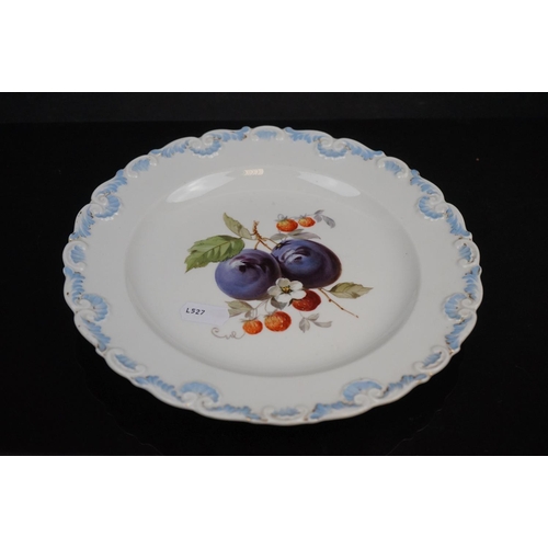 483 - A pair of 20th century Meissen plates with fruit decoration and shell decoration to edges.