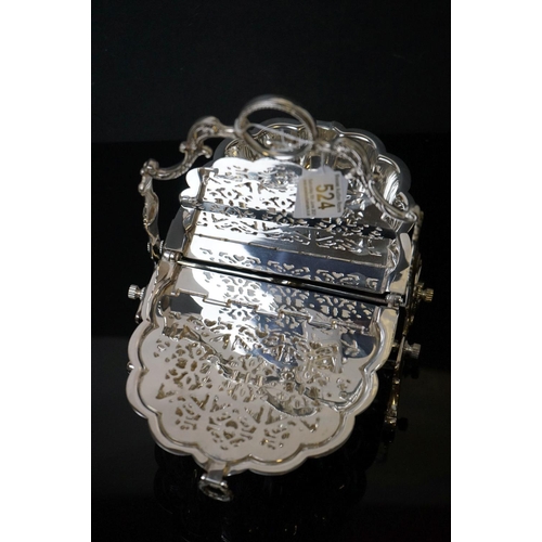 524 - Silver plated, sectioned, muffin warmer dish