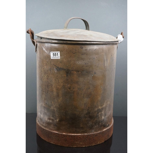 551 - A large lidded copper bucket together with a world war one bayonet.