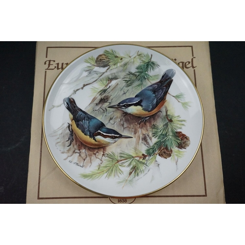 567 - A collection of World Wildlife fund collectors plates from the Bradford exchange.