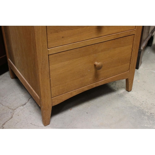 792 - Modern Oak Chest of Six Short Drawers, 50cms wide x 121cms high