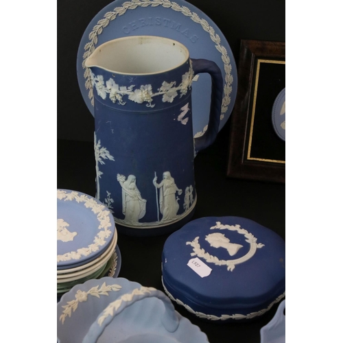 680 - Group of Wedgwood Jasperware, to include vases, pin dishes, jug etc