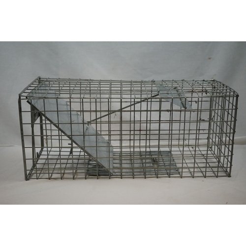 623 - Wire Squirrel Trap together with a Humane Wire Rodent Trap