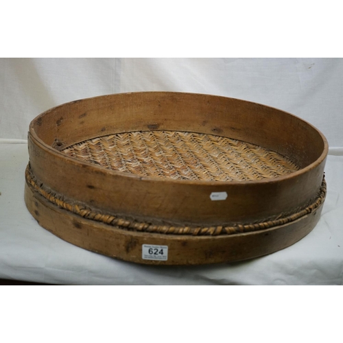 624 - A vintage wooden basketry sieve for flour, rice or seed.