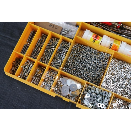 237 - Eleven plastic container trays of metal & plastic construction accessories, to include Meccano & Sto... 