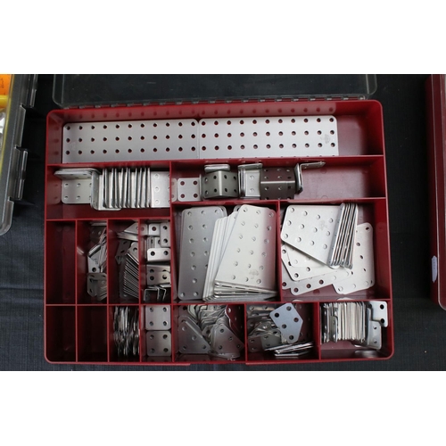 237 - Eleven plastic container trays of metal & plastic construction accessories, to include Meccano & Sto... 