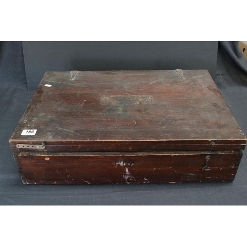 186 - Large wooden fitted box containing mid 20th C metal and wooden construction accessories to include M... 