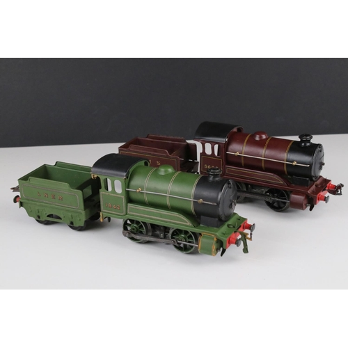 123a - Two Hornby O gauge locomotives to include 0-4-0 1842 locomotive in green and 0-4-0 5600 in maroon li... 