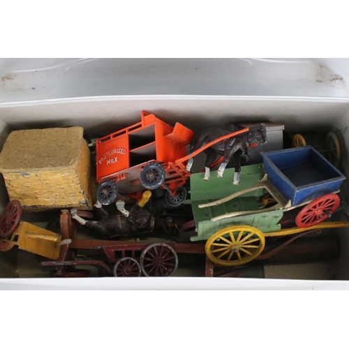 246a - Large quantity of vintage Britains and other metal farm animals, figures, vehicles and accessories t... 