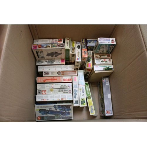 1183 - 55 x Boxed plastic model kits to include Airfix 1:72 R.A.F. Rescue Launch, Vosper M.T.B., 1:600 HMS ... 