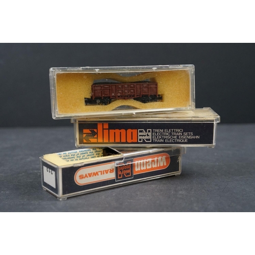 13 - 24 Cased / boxed N gauge items of rolling stock to include Lima, Graham Farish, Minitrix etc featuri... 