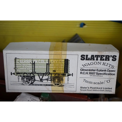 137 - Quantity of O gauge model railway to include Hornby Type 40 locomotive in black, rolling stock, trac... 