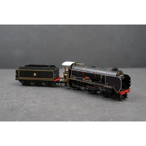 35 - Two boxed OO gauge locomotives to include Hornby R3208 BR 4-4-0 Schools Class Brighton DCC Ready and... 