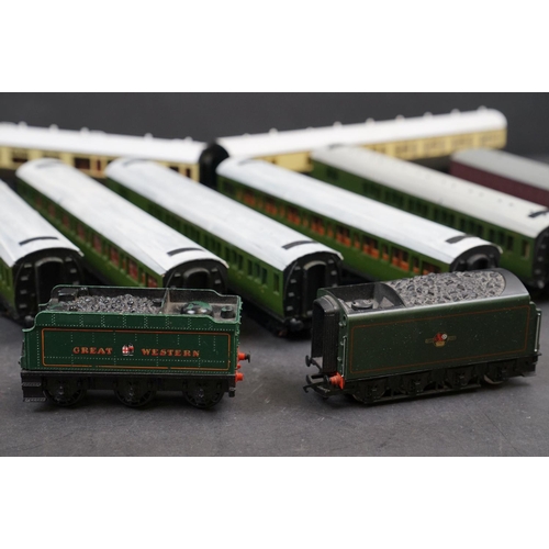 36 - Six Grafar OO gauge items of rolling stock all featuring Southern Railway coaches plus 3 x other OO ... 