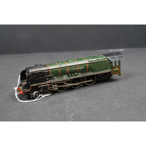 40 - Four Hornby Dublo 3 rail locomotives to include 2 x Duchess of Atholl and 2 x Duchess of Montrose