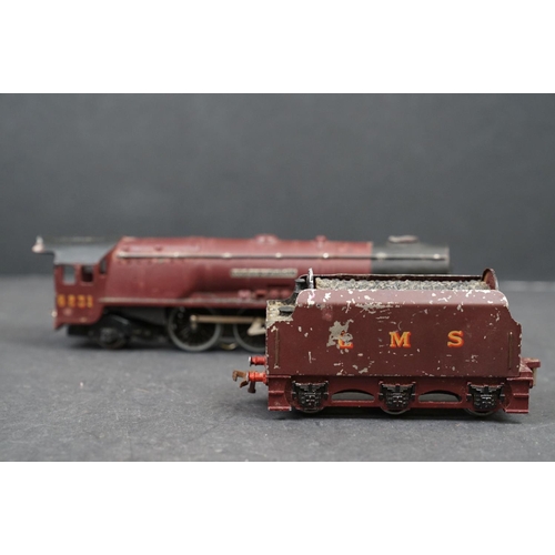 40 - Four Hornby Dublo 3 rail locomotives to include 2 x Duchess of Atholl and 2 x Duchess of Montrose