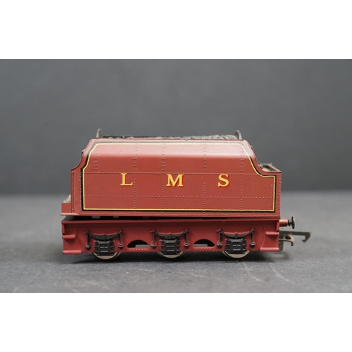 43 - Four boxed OO gauge locomotives to include 3 x Hornby (R2248 Super Deetail BR 2-10-0 Class 9F Locomo... 