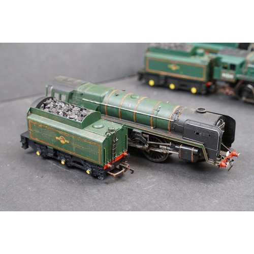 45 - 10 OO gauge locomotives to include Hornby Repton 926 Southern, Hornby Britannia, Airfix Royal Scots ... 