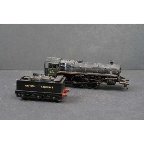 45 - 10 OO gauge locomotives to include Hornby Repton 926 Southern, Hornby Britannia, Airfix Royal Scots ... 