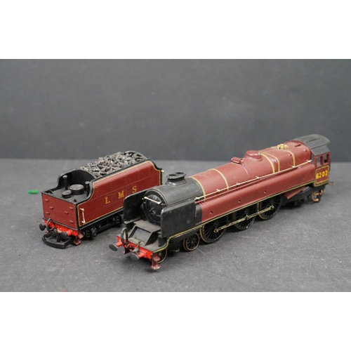 46 - Seven OO gauge built diecast locomotives to include Plymouth, Sir Urre of the Mount etc, condition v... 