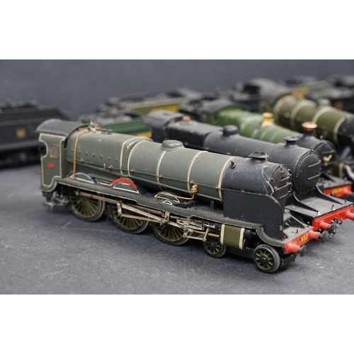 47 - Ten OO gauge built diecast locomotives to include Sir Walter Raleigh, 2-8-0 LMS in black with tender... 