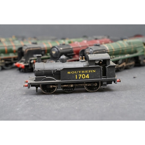 49 - Nine Hornby Dublo locomotives to include Barnstable, Duchess of Atholl, Duchess of Montrose, Corfe C... 