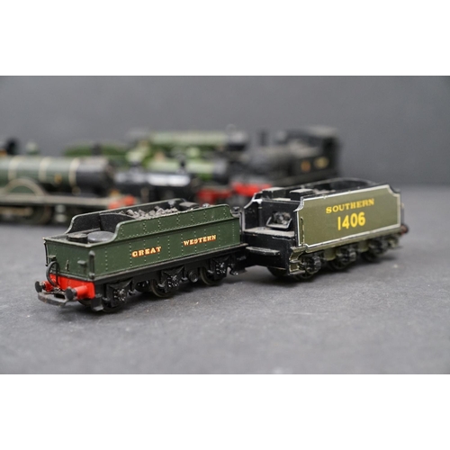 50 - Nine OO gauge built diecast locomotives in various condition plus a quantity of spare and repair par... 