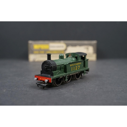 55 - Three boxed Wrenn OO gauge locomotives to include W2205 0-6-0 Tank Black BR, W2207 0-6-0 Tank SR and... 