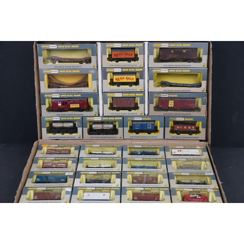 59 - 29 Boxed Wrenn OO gauge items of rolling stock to include W5002 Horse Box Selsdon, W5003 6 Wheeled W... 