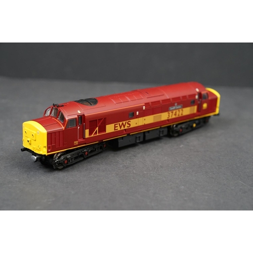 64 - Boxed The Hobby Company ViTrains Models OO gauge 2020 Locomotive Class 37422