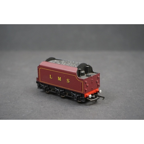 70 - Boxed Wrenn OO gauge W2227 4-6-2 City of Liverpool LMS locomotive, with original papers and instruct... 