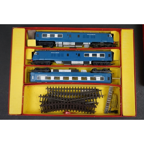 86 - Two boxed Triang Hornby OO gauge RS52 The Blue Pullman electric train set, both with locomotives and... 