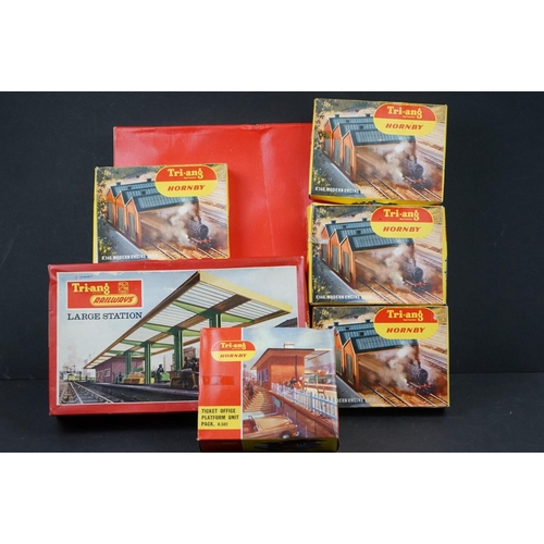 88 - Six boxed Hornby Triang OO gauge model railway accessories to include 4 x R146 Modern Engine Shed, R... 