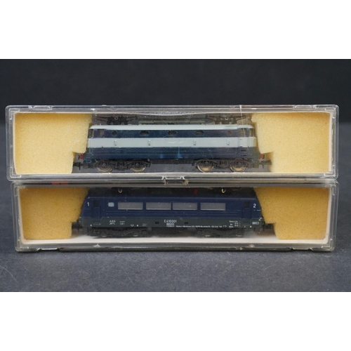 9 - Five boxed / cased N gauge locomotives to include 2 x Peco Jubilee NL-21, Arnold Rapido 0244, and 2 ... 