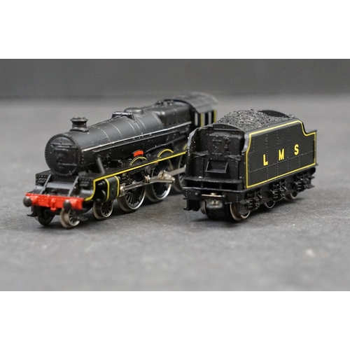 9 - Five boxed / cased N gauge locomotives to include 2 x Peco Jubilee NL-21, Arnold Rapido 0244, and 2 ... 