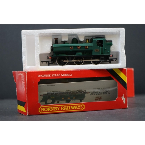 92 - Three boxed OO gauge locomotives to include 2 x Triang (R251 0-6-0 Class 3F Tender Loco black livery... 