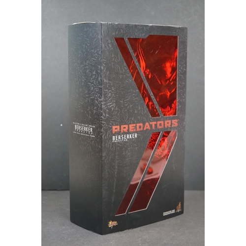 1024 - Boxed Hot Toys Movie Masterpiece 1/6 Predators Berserker Predator figure, appearing complete and exc... 