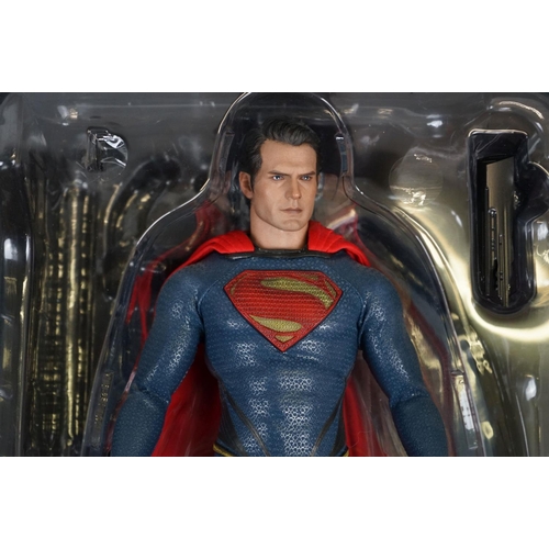 1026 - Boxed Hot Toys Movie Masterpiece DC Direct 1/6 MMS200 Collectors Edition Superman Man of Steel figur... 