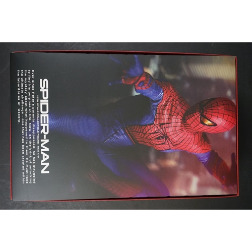 1029 - Boxd Hot Toys Movie Masterpiece 1/6 Marvel The Amazing Spiderman figure MMS179, complete and excelle... 