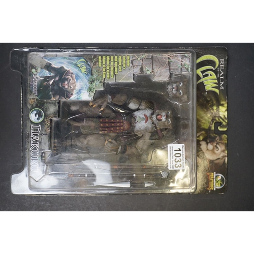 1033 - Carded Stan Winston Creatures Realm of the Claw Nakuru figure, unopened, box gd with bubble slightly... 