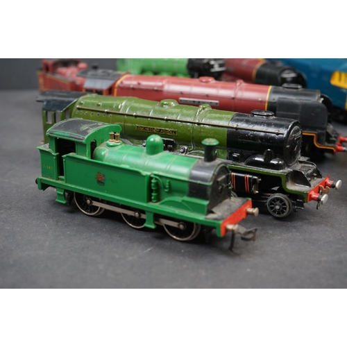 106 - 11 OO gauge locomotives to include Hornby Dublo Duchess of Atholl, Hornby Duchess of Sutherland, Hor... 