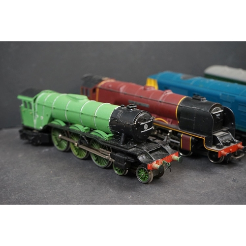 106 - 11 OO gauge locomotives to include Hornby Dublo Duchess of Atholl, Hornby Duchess of Sutherland, Hor... 