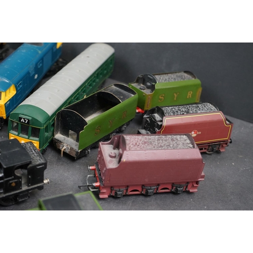 106 - 11 OO gauge locomotives to include Hornby Dublo Duchess of Atholl, Hornby Duchess of Sutherland, Hor... 