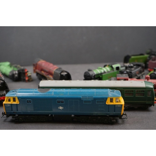 106 - 11 OO gauge locomotives to include Hornby Dublo Duchess of Atholl, Hornby Duchess of Sutherland, Hor... 